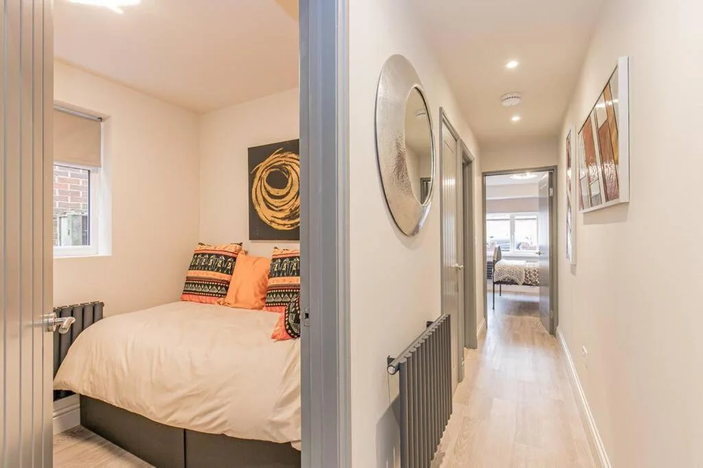 Flexible second bedroom