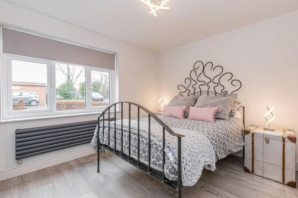 Bright main bedroom
